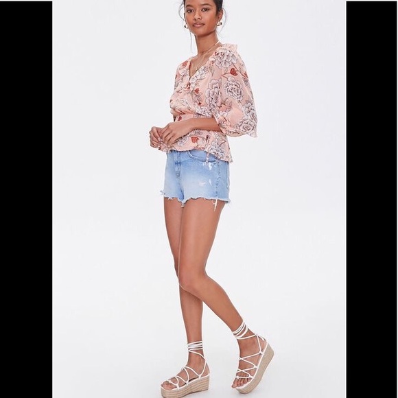 NWT Forever 21 Women’s Top Size Small - Picture 4 of 6